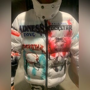BRAND:ROCKSTAR           STYLE:WHITE NASH GRAPHIC PRINT PUFFER JACKET
